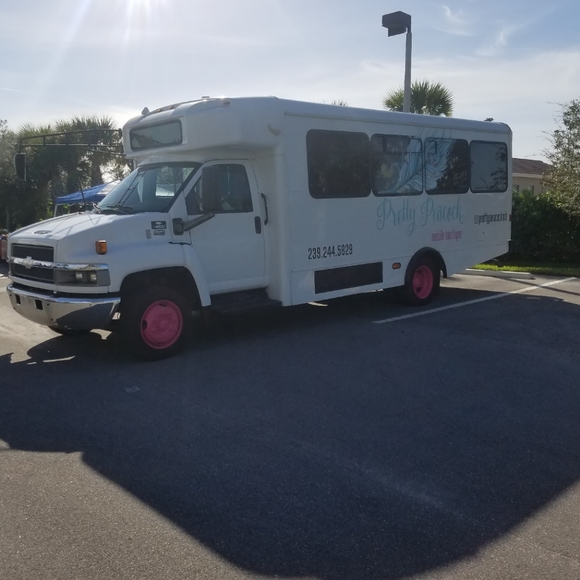 Meet your Posher, S'ade - Picture 3 of 8